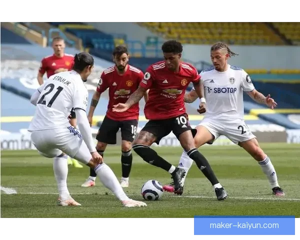 利兹联展现战斗精神，迎来状态回暖的积极趋势